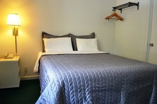 Berkeley Inn מראה חיצוני תמונה